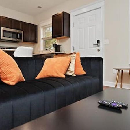 Affordable 1-Br By Dmc Detroit Apartment Exterior photo